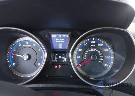 2013 Hyundai Elantra Gt z USA, uszkodzony, nr VIN KMHD35LE9DU075982